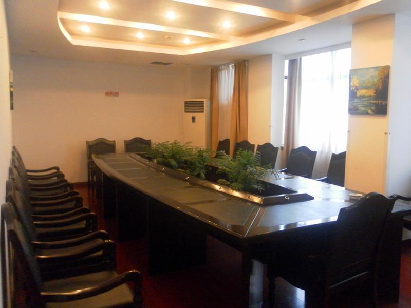 Greentree Beiwaitan Ningguo Road Station Business Shanghai