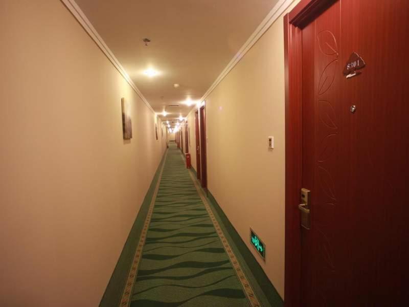 Hotel Greentree Beiwaitan Ningguo Road Station Business 3*