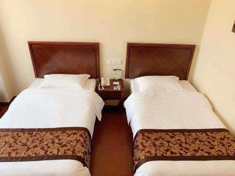 Hotel Greentree Beiwaitan Ningguo Road Station Business 3*