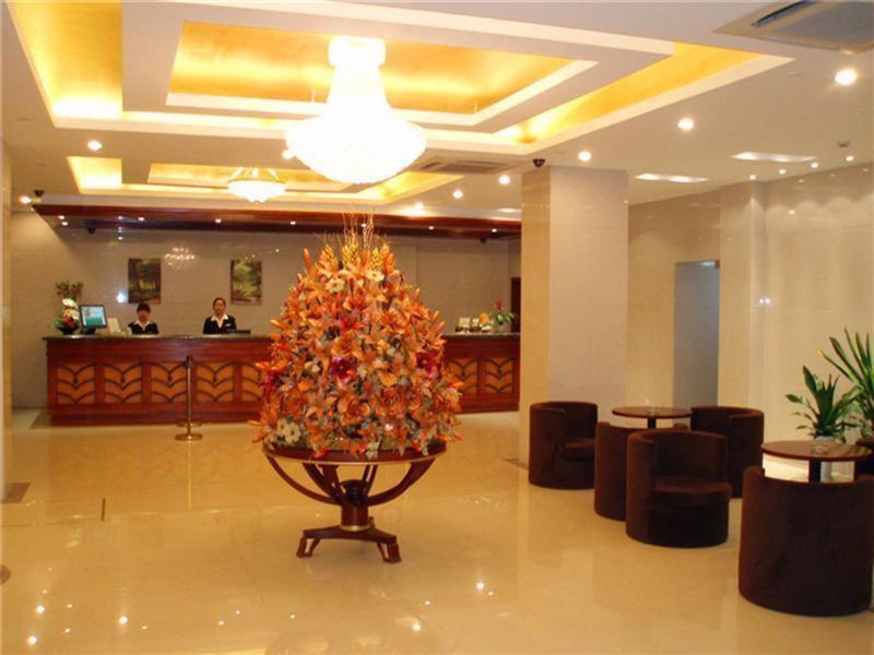 Hotel Greentree Beiwaitan Ningguo Road Station Business