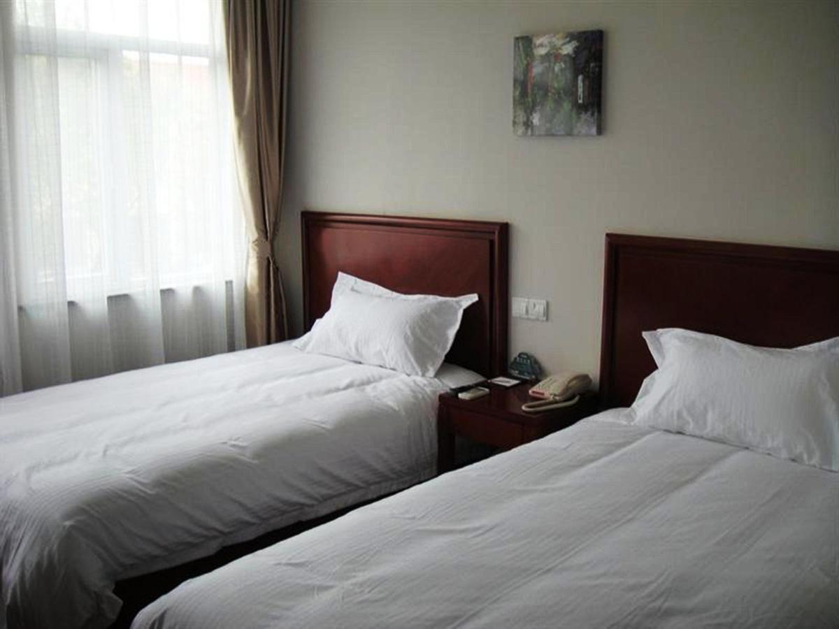 Greentree Beiwaitan Ningguo Road Station Business Hotel